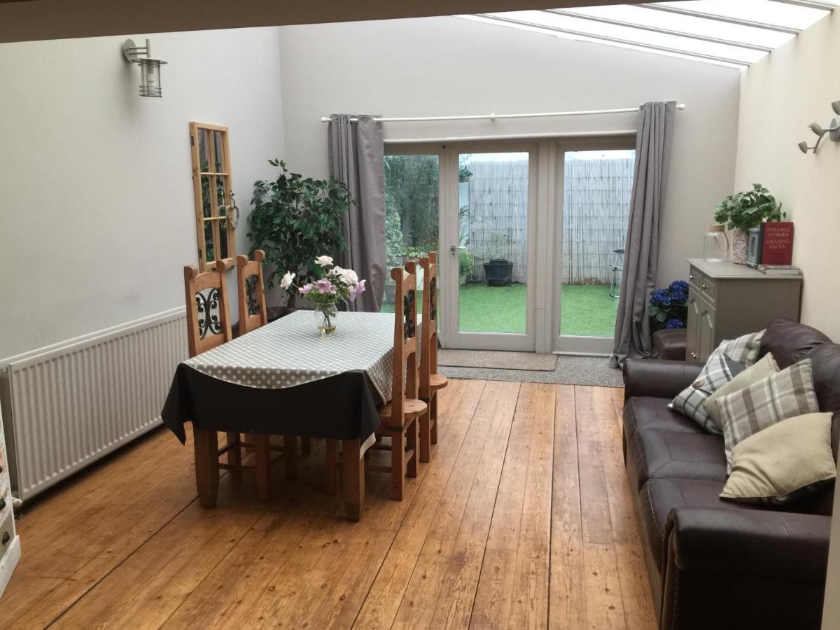 Large 2-Bed House Derbyshire Off Chatsworth Rd تشيسترفيلد المظهر الخارجي الصورة