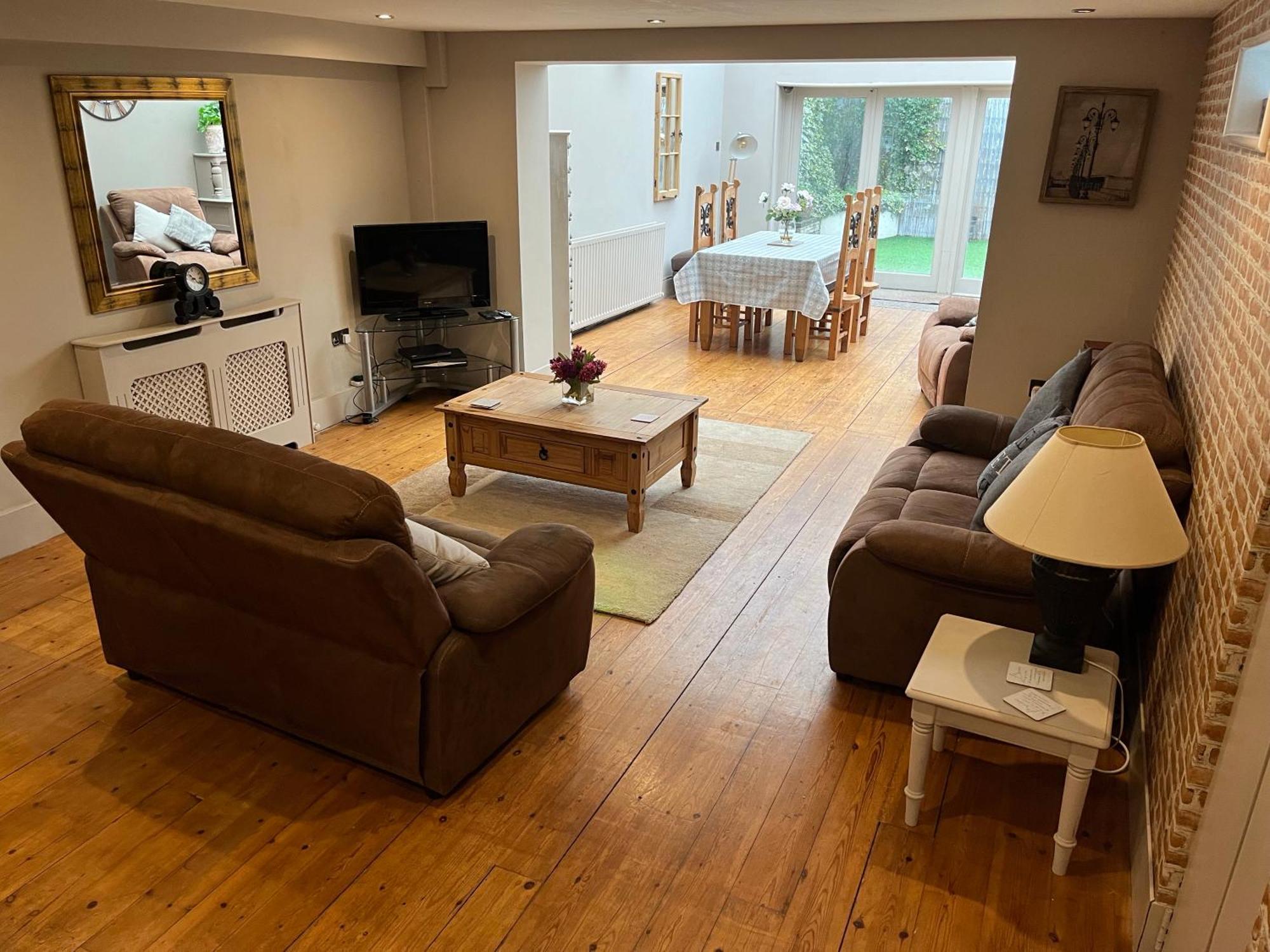 Large 2-Bed House Derbyshire Off Chatsworth Rd تشيسترفيلد المظهر الخارجي الصورة